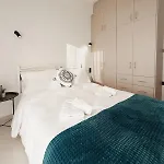 דירה Sea La Vie! Corfu (city)