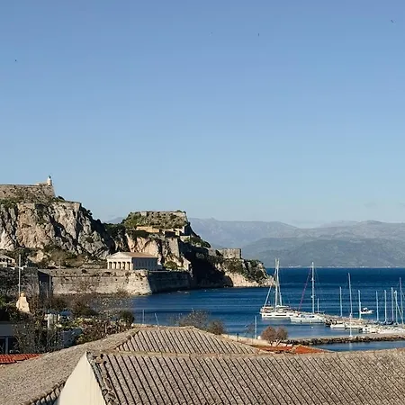 Sea La Vie!